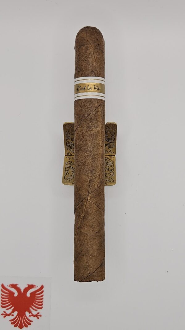 C'est La Vie, Toro ( Single Cigar )