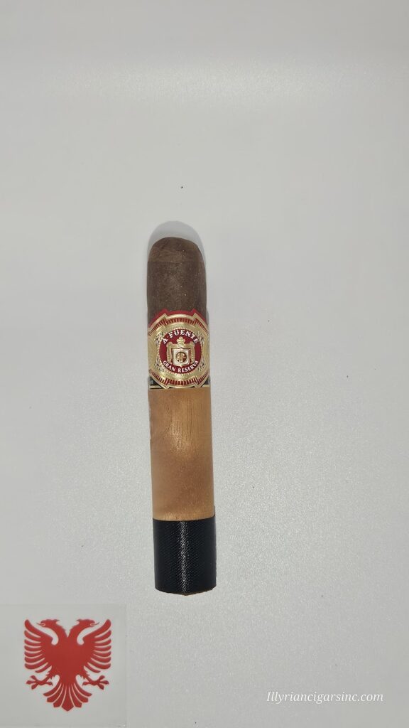 Arturo Fuente - Maduro chateau Robusto (Single Cigar)