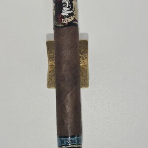 Fat Bottom Betty Toro ( Single Cigar )
